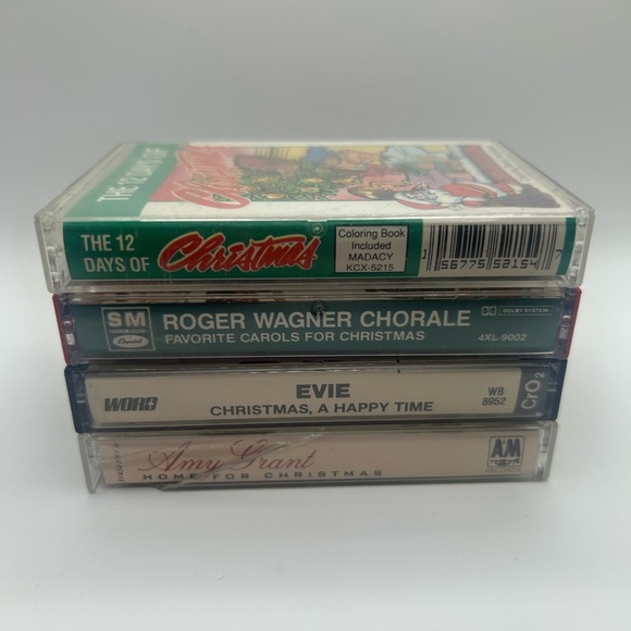 Christmas cassettes, vintage, all Tapes included with original case - Picture 3 of 5